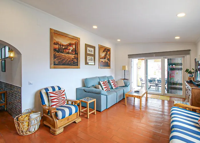 Tibouchina Вілла Албуфейра