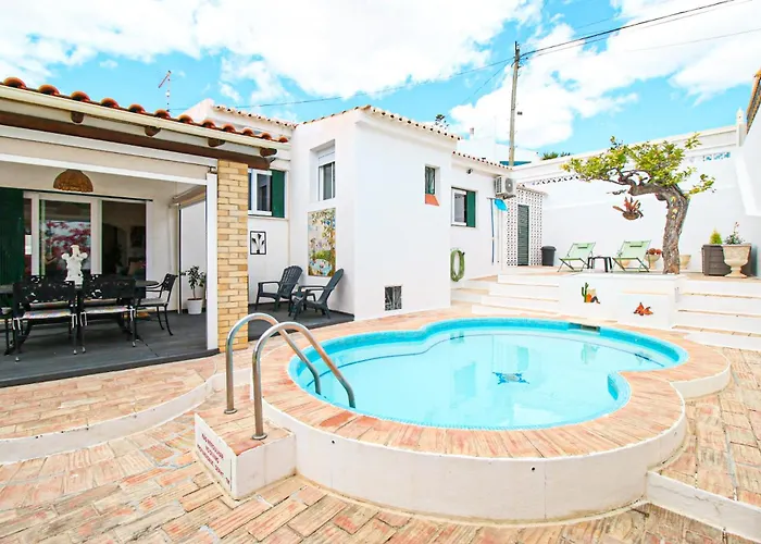 Tibouchina Вілла *