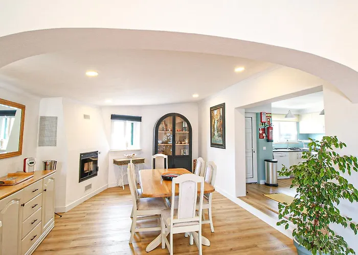 Вілла Tibouchina Албуфейра