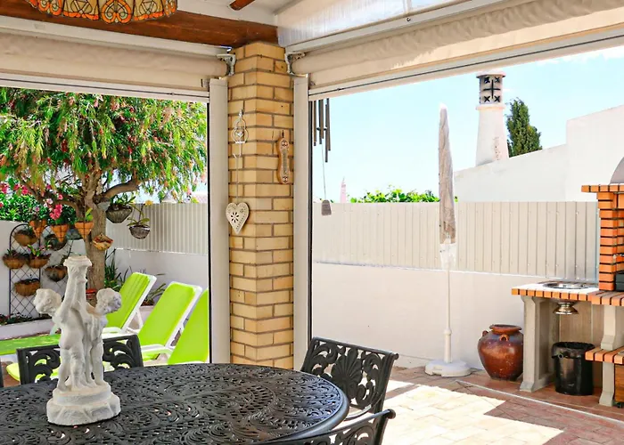 Tibouchina Албуфейра